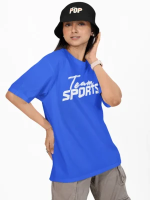 baggy t-shirt